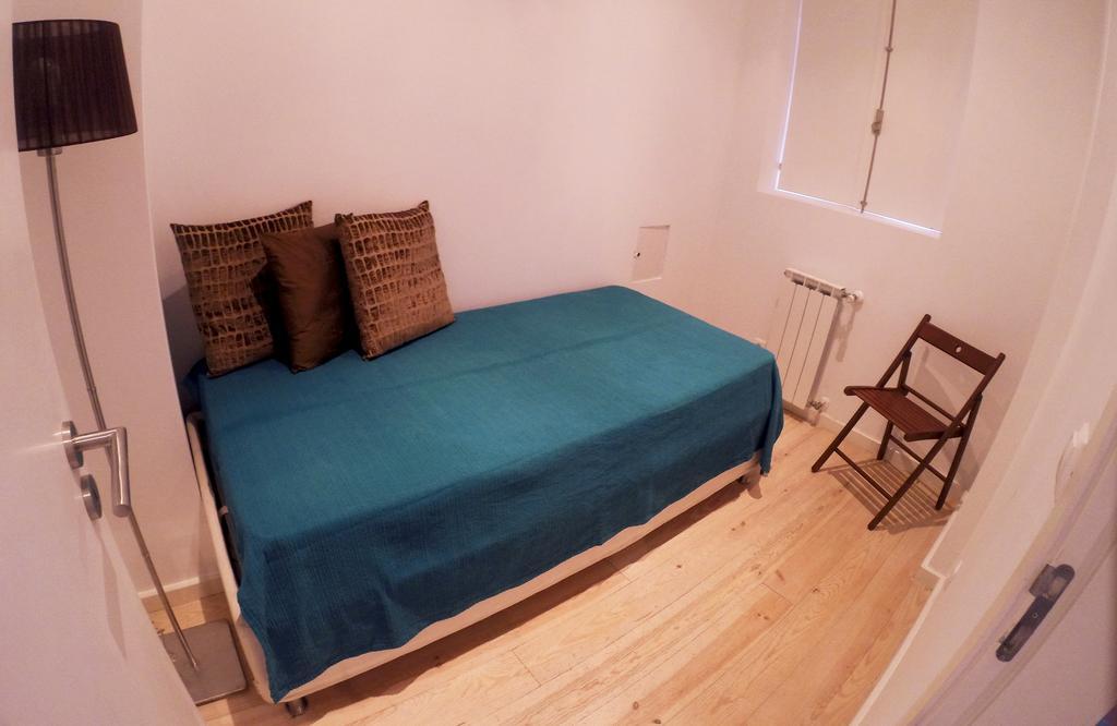 Appartement Triplex With Garage - Praca Flores